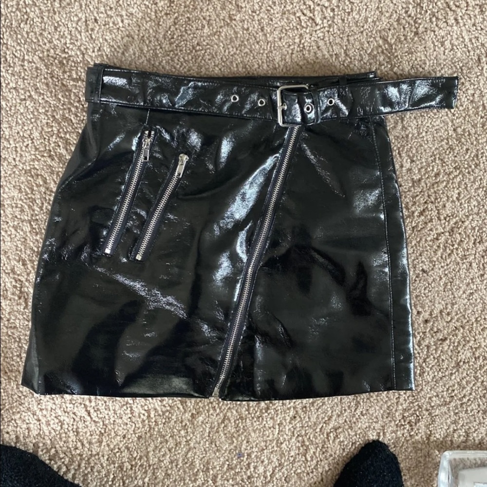 Black skirt